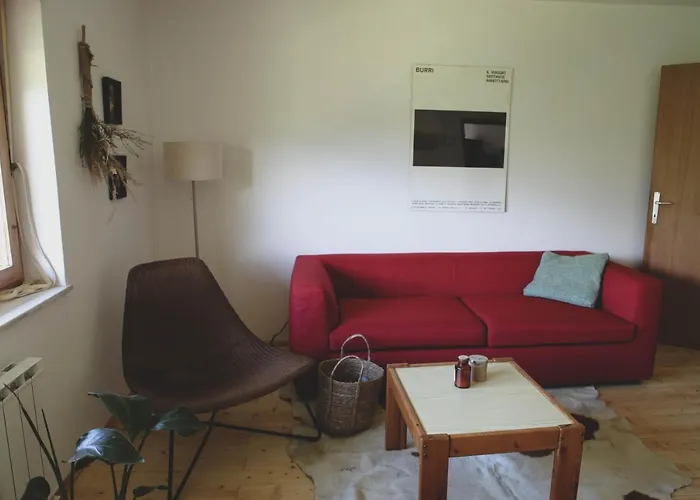 Kmetija Pecnik * Prevalje